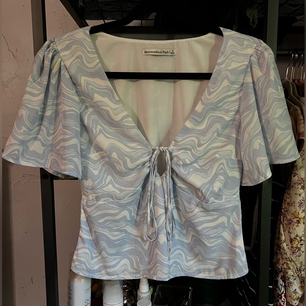 Abercrombie & Fitch Top